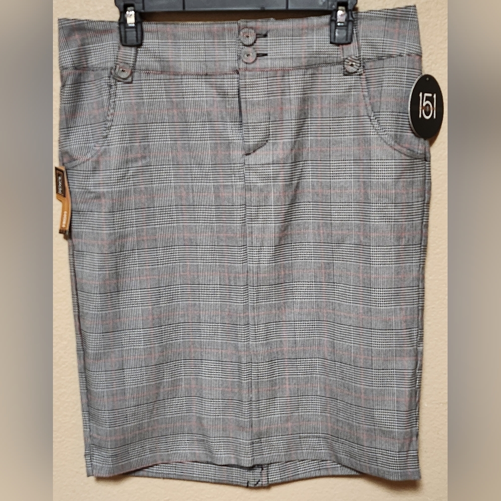 One 5 One Juniors Plaid Pencil Skirt Size L